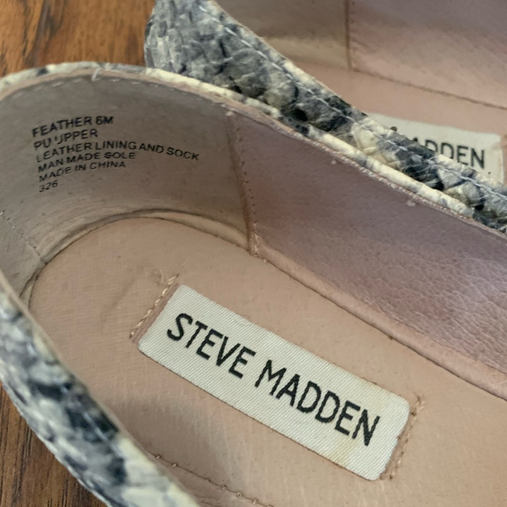 Worn Once Steve Madden Snake Pointy Flats - image 6